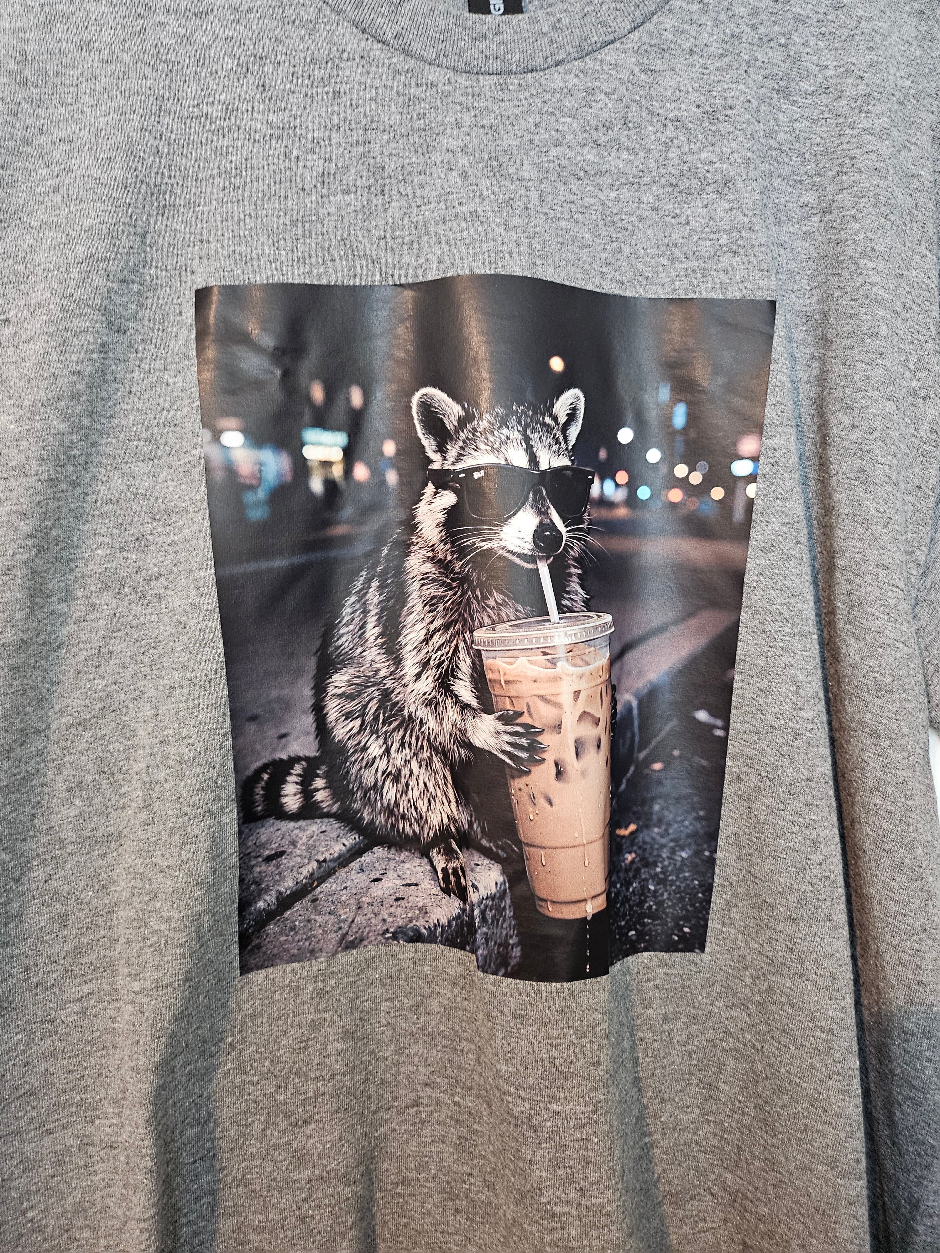 RACOON COFFEE DRINKER